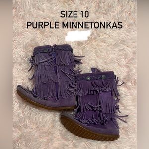 Size 10 purple Minnetonkas